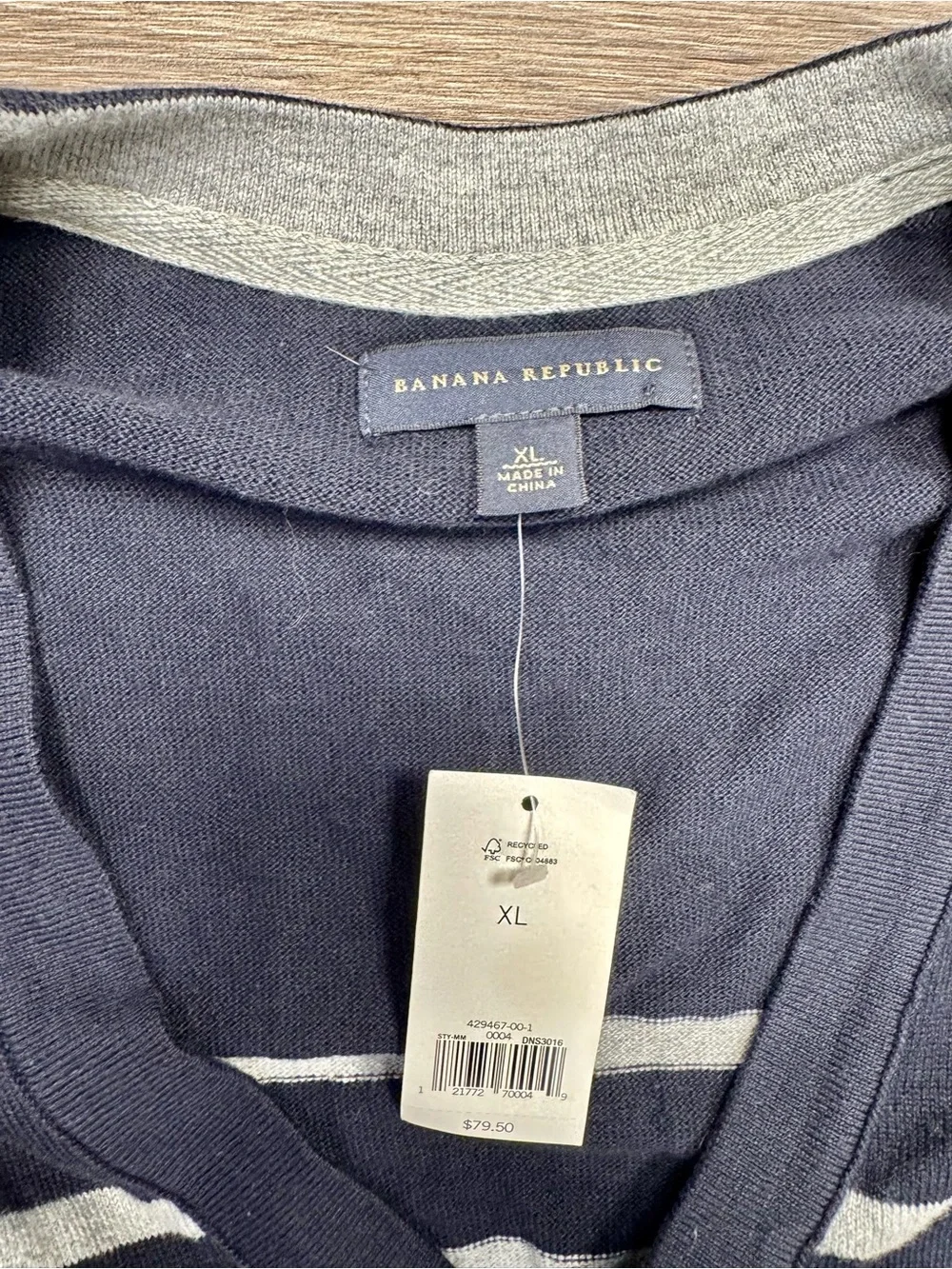 Banana Republic Men’s XL Navy Gray Striped Button Cardigan Sweater NWT